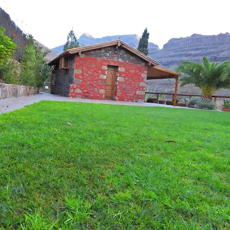 One Bedroom House With Jacuzzi Enclosed Garden&wifi At De Tirajana San Bartolomé